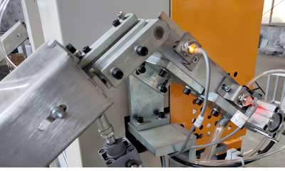 Screw fastening machine automatic screw feeding system