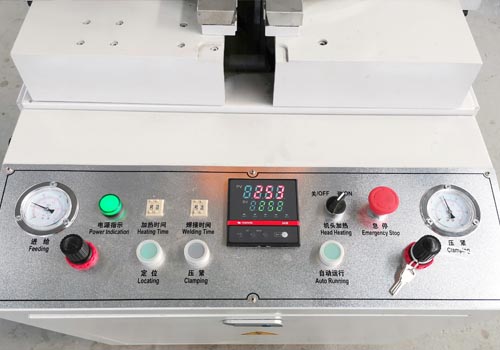 Welding parameter setting and operation buttons