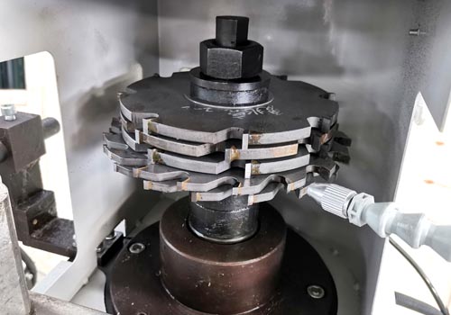 end milling machine cutter