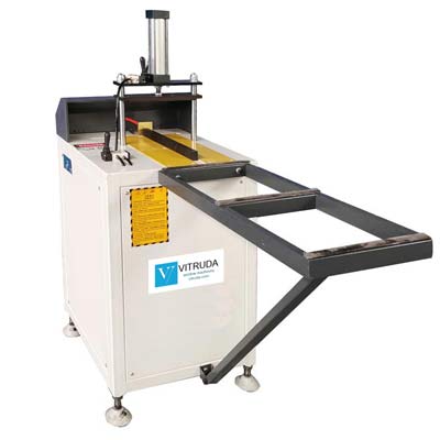 LJZ05 Aluminum Corner Cutting Machine